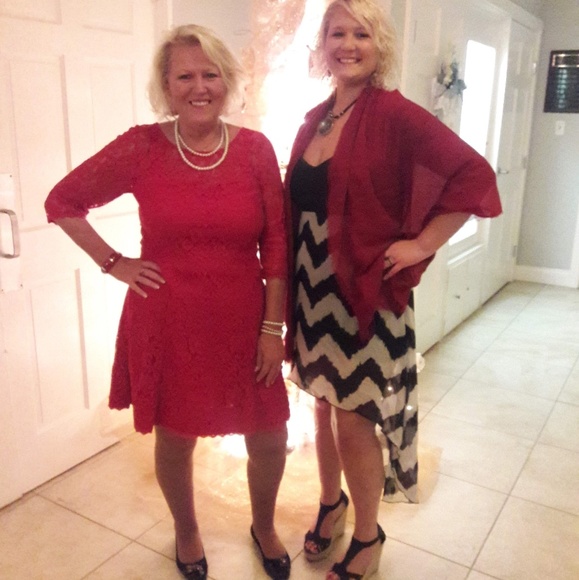 Meet your Posh Ambassador Rhonda,❤️🙏 - Picture 1 of 5